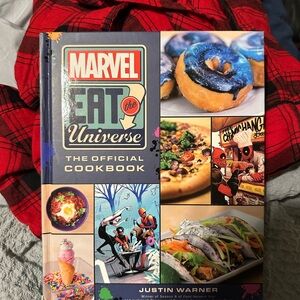 Marvel Eat the Universe Cookbook